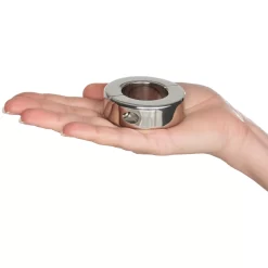 Ballstretcher Van Staal 11 Ballstretcher Van Staal -Sinful 13104 ball stretcher i staal 50 hand q100