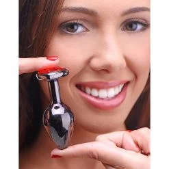 XR Brands Master Series Crimson Tied Scarlet Heart Buttplug -Sinful 18312 master series crimson tied scarlet heart anal plug 04 q100