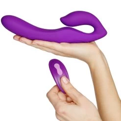 Pipedream Fantasy For Her Strapless Strap-on Met Vibrator 10 Pipedream Fantasy For Her Strapless Strap-on Met Vibrator -Sinful 22247 fantasy for her strapless strap on med vibrator 05 hand q100