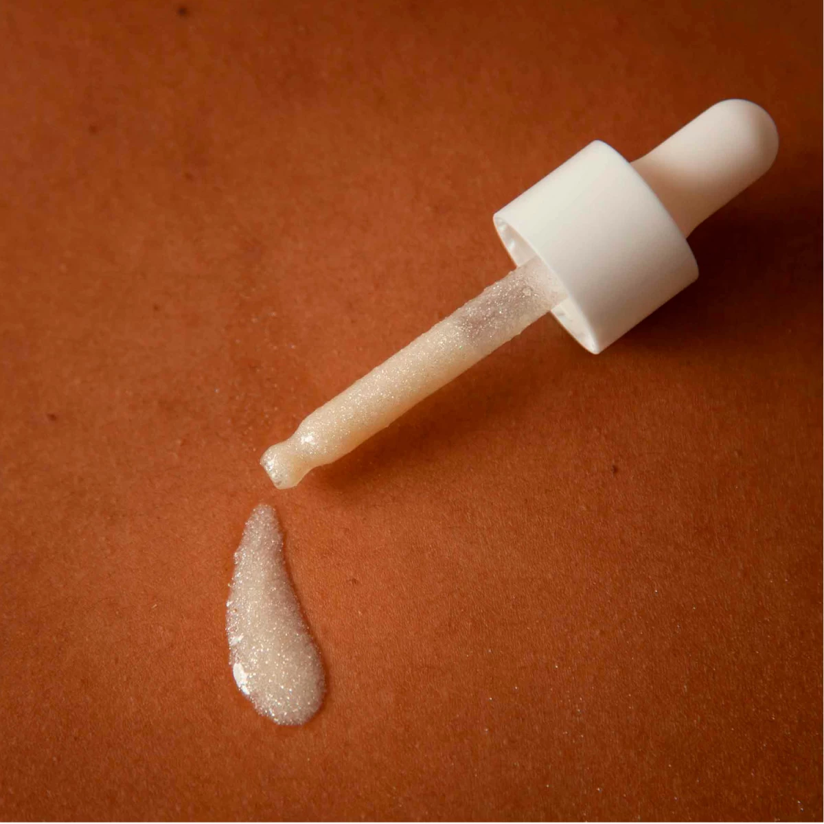 Bijoux Indiscrets Slow Sex By Bijoux Haar- En Huidolie Met Glitter 30 Ml 3 Bijoux Indiscrets Slow Sex By Bijoux Haar- En Huidolie Met Glitter 30 Ml - Afbeelding 3