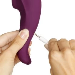 Tracy's Dog P. Cat Clitoris Stimulator 12 Tracy's Dog P. Cat Clitoris Stimulator -Sinful 22954 tracy s dog klitoris suctionvibrator 06 hand q100