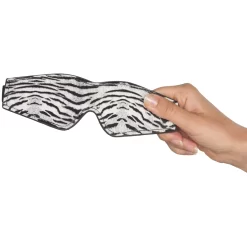 Baseks Zebra Blinddoek 7 Baseks Zebra Blinddoek -Sinful 25101 baseks zebra blindfold 50 hand