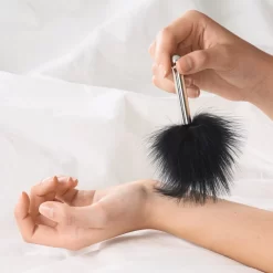 Sinful Tease Silver Veren Kietelaar -Sinful 26189 x sinful tease feather silver tickler 50 hand q100